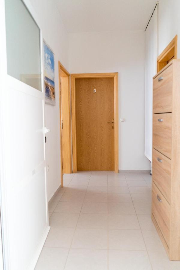 Apartment Mladen Biograd Na Moru Exteriör bild