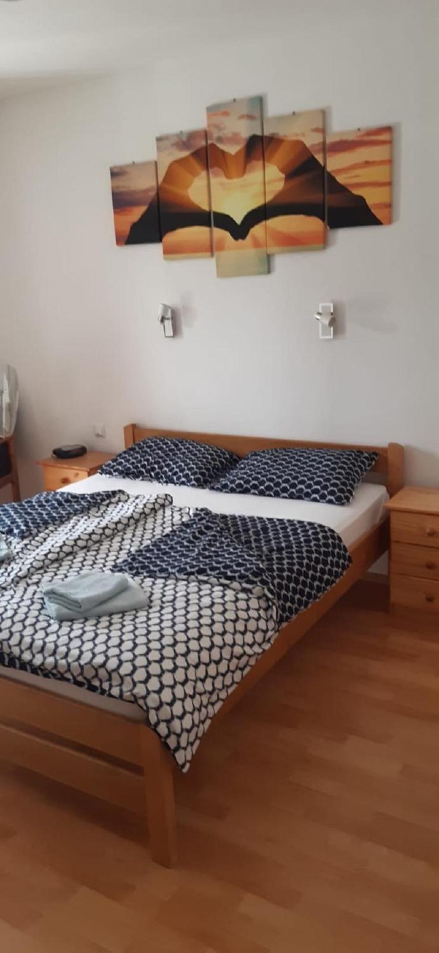 Apartment Mladen Biograd Na Moru Exteriör bild